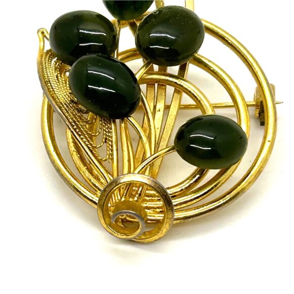Vintage Gold-Tone Brooch With Green Stone Accents Retro Floral Design Pin - Picture 4 of 13